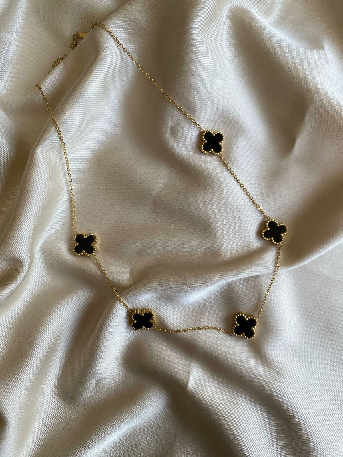 Five Flower Necklace