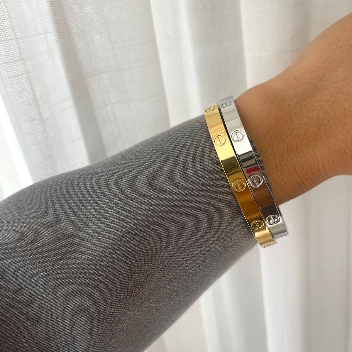 LOVEina Bangle