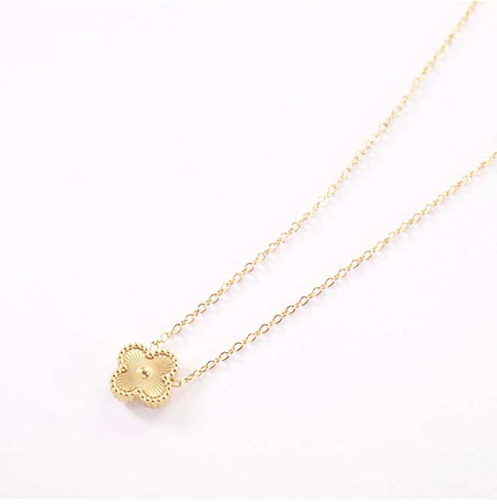 Flower Single Necklace